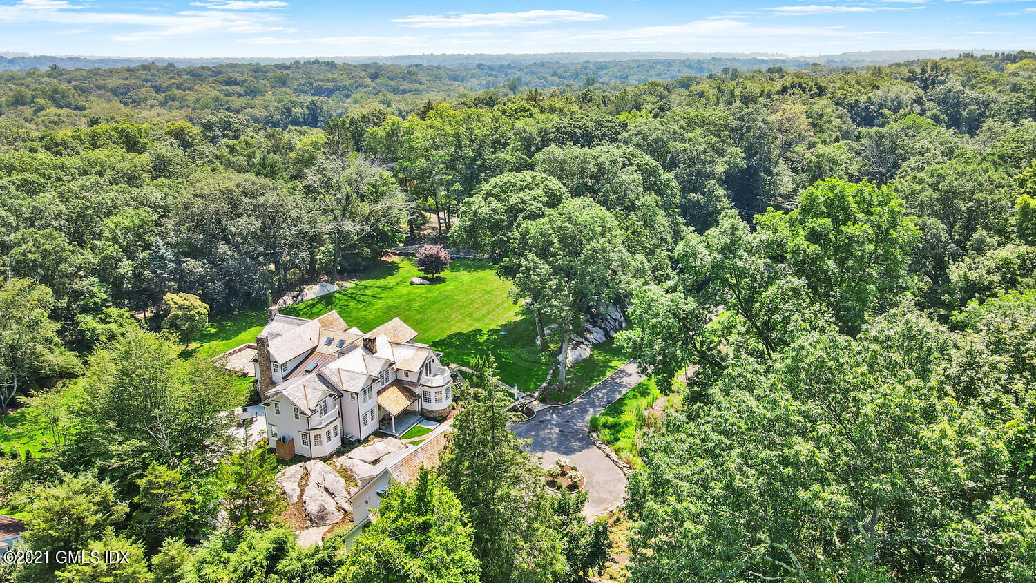 175 Cat Rock Road Cos Cob, CT 06807 - Photo 65 of 72 175 Cat Rock Rd Cos Cob CT-large-018-018