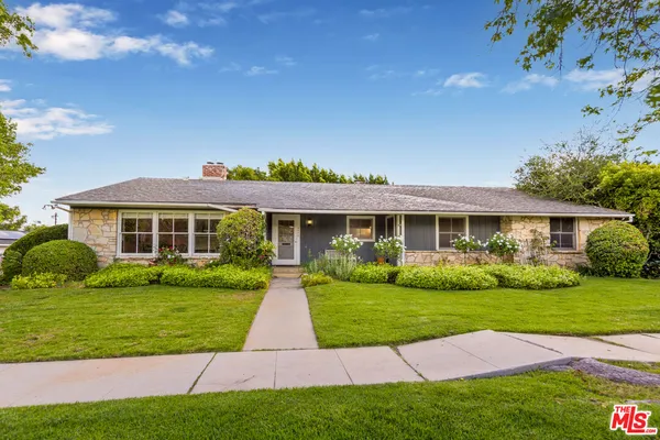 $1,700,000 | 4944 Texhoma Avenue, Encino, CA 91316