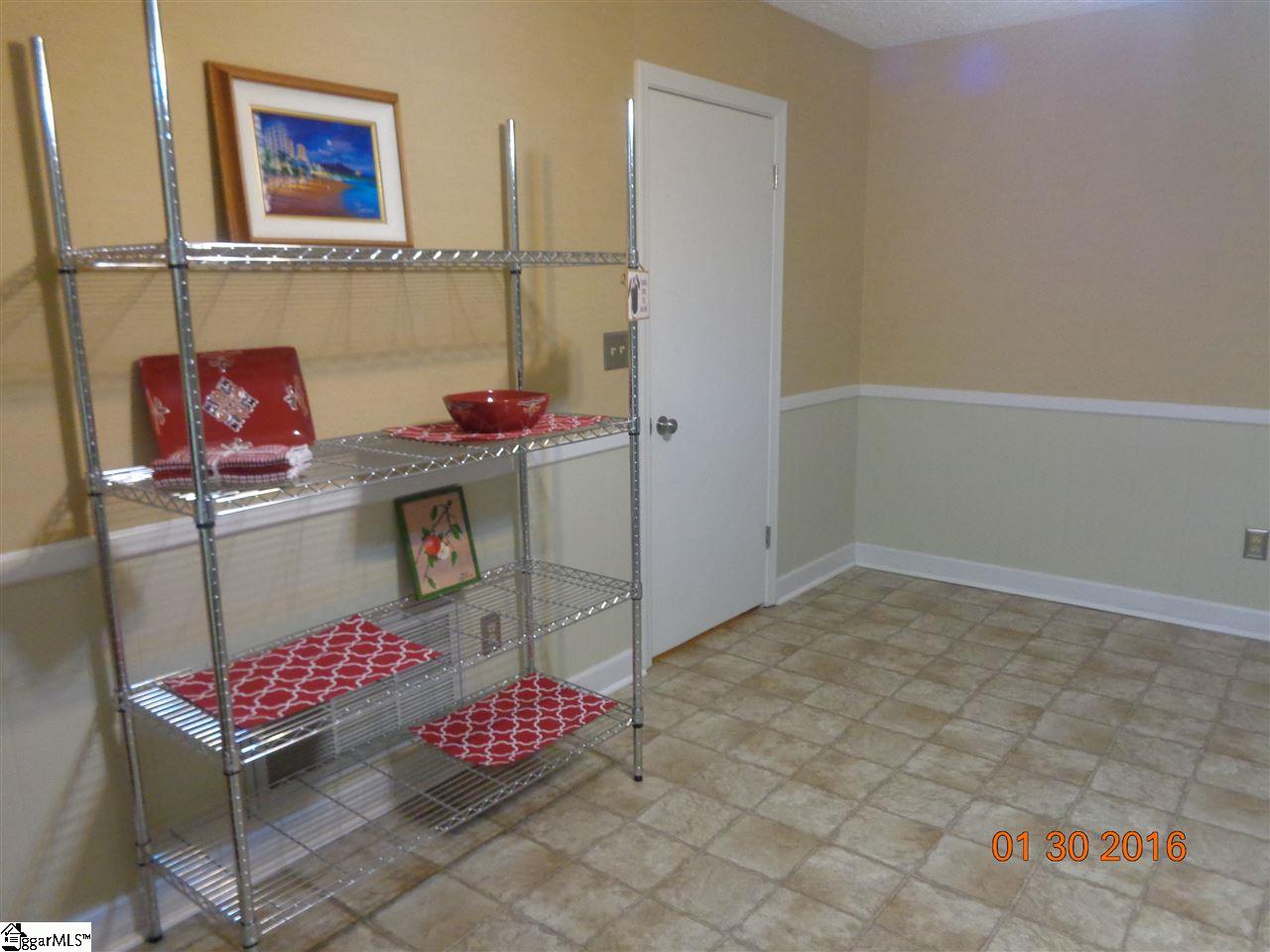 1406 East Lee Road Taylors, SC 29687 - Photo 12 of 17 Gallery Image 12