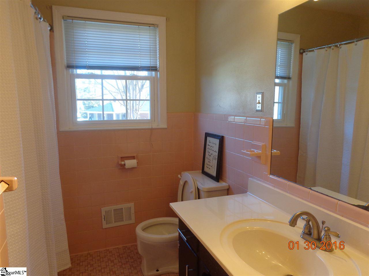 1406 East Lee Road Taylors, SC 29687 - Photo 14 of 17 Gallery Image 14