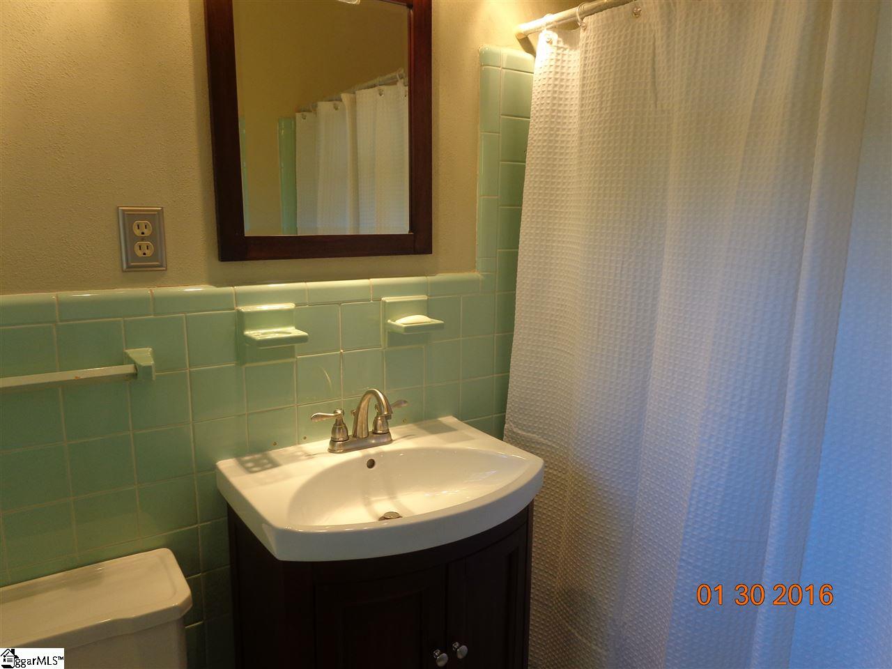 1406 East Lee Road Taylors, SC 29687 - Photo 15 of 17 Gallery Image 15