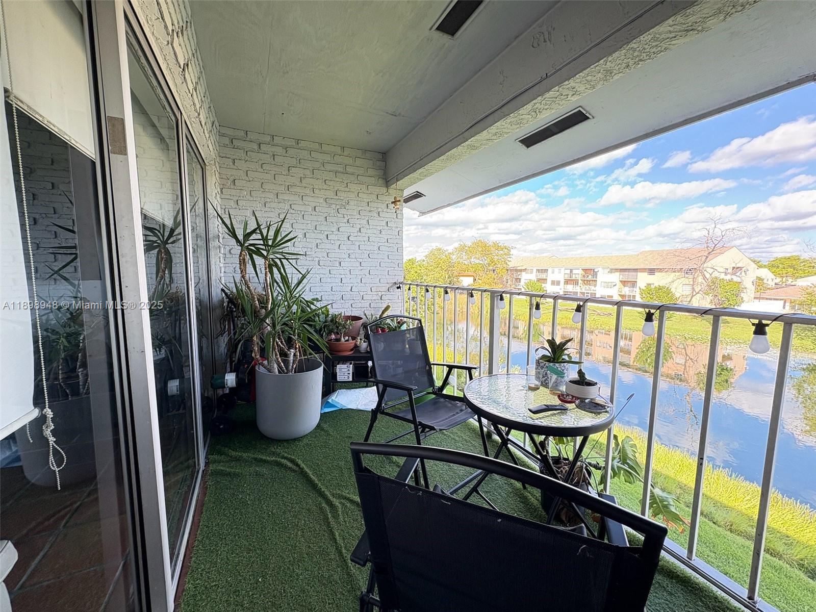 8475 Southwest 156th Court, Unit 330 Miami, FL 33193 - Photo 5 of 8