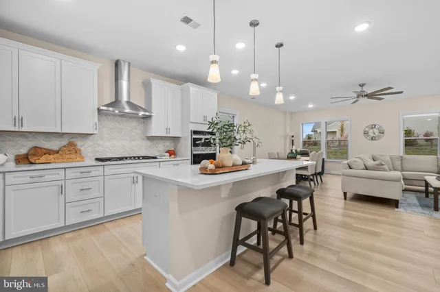 $815,000 | 6266 Zinnia Lane, Haymarket, VA 20169