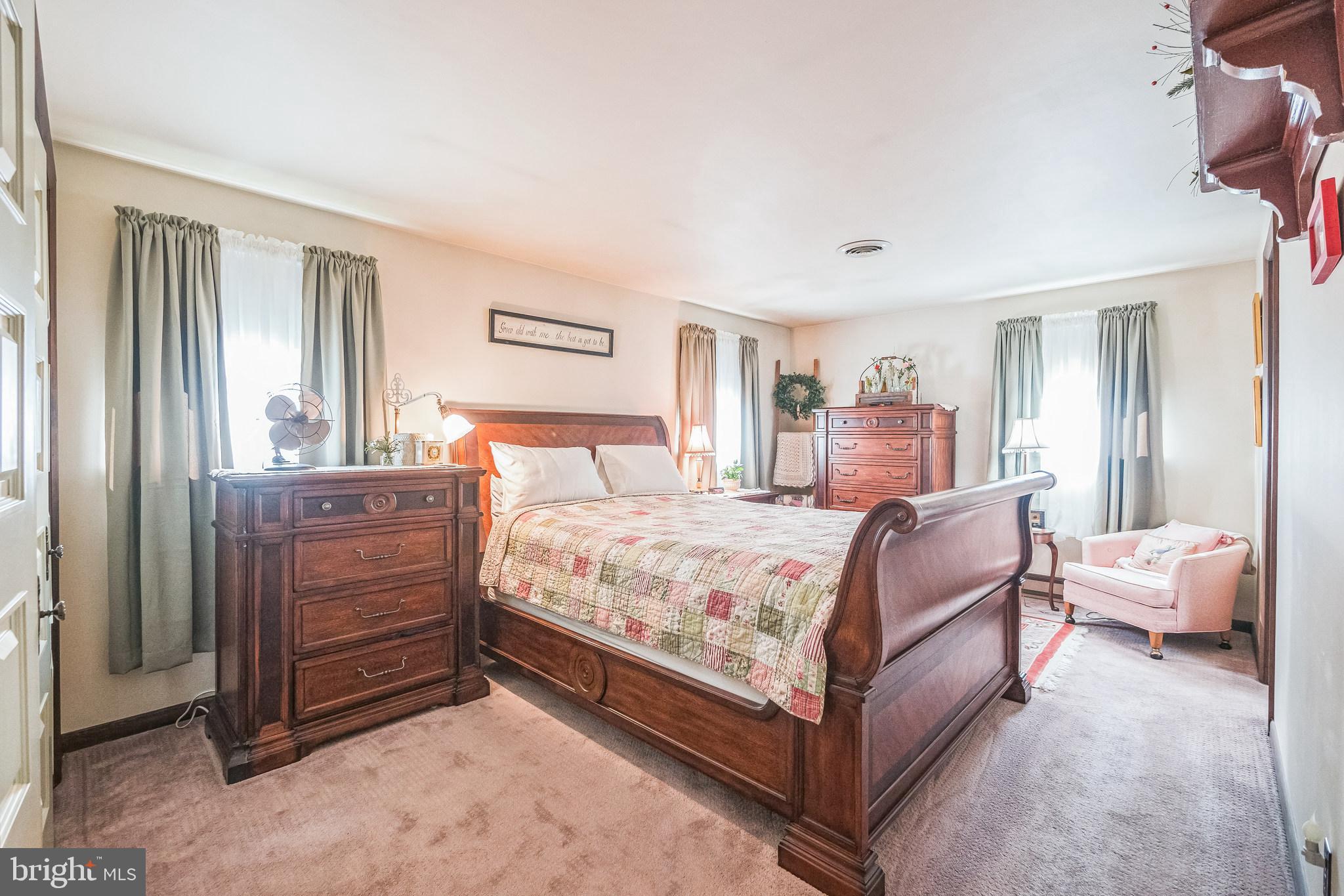 18605 Horseshoe Bend Road Sharpsburg, MD 21782 - Photo 16 of 46 Primary Bedroom