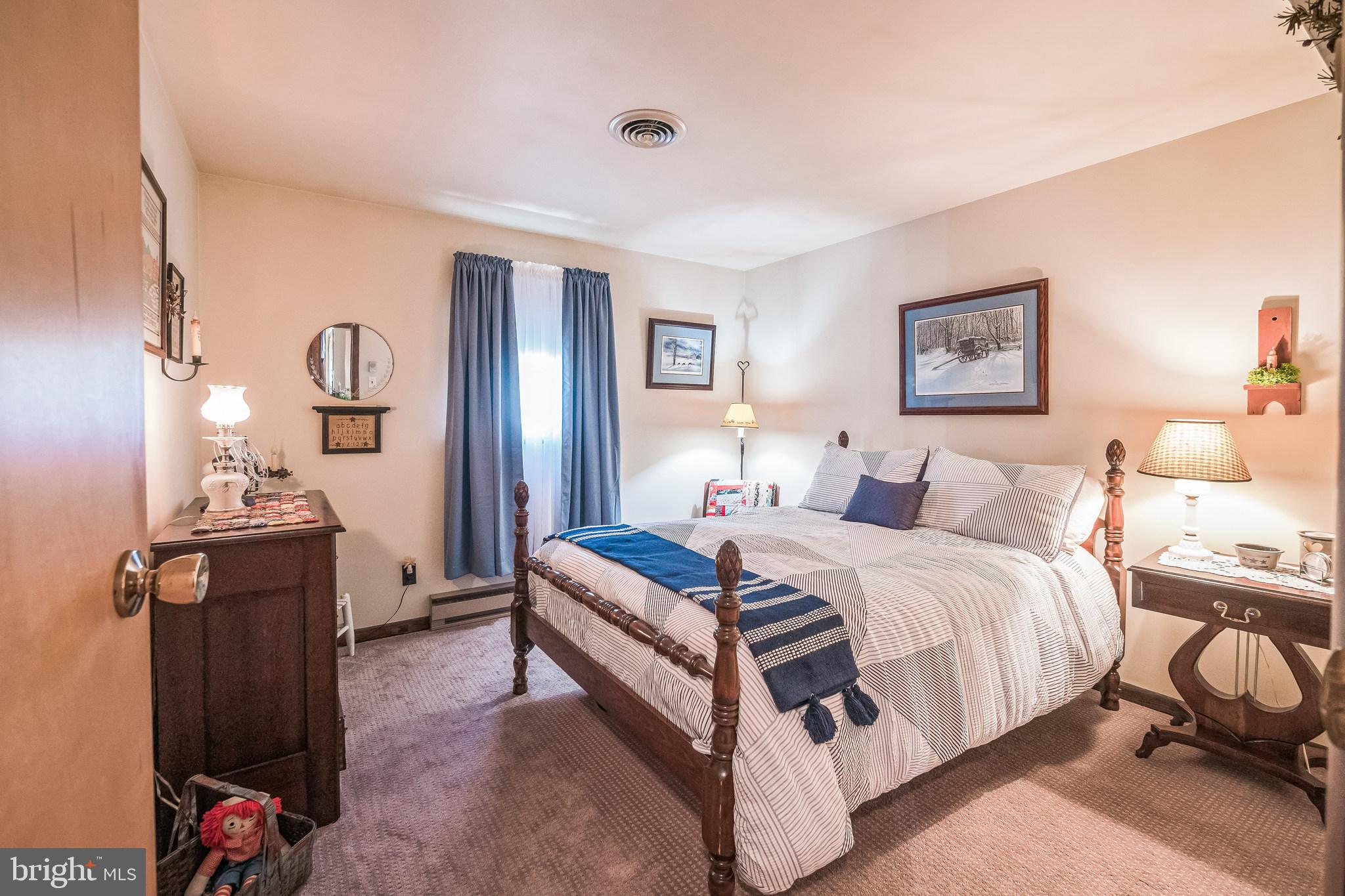 18605 Horseshoe Bend Road Sharpsburg, MD 21782 - Photo 19 of 46 Bedroom