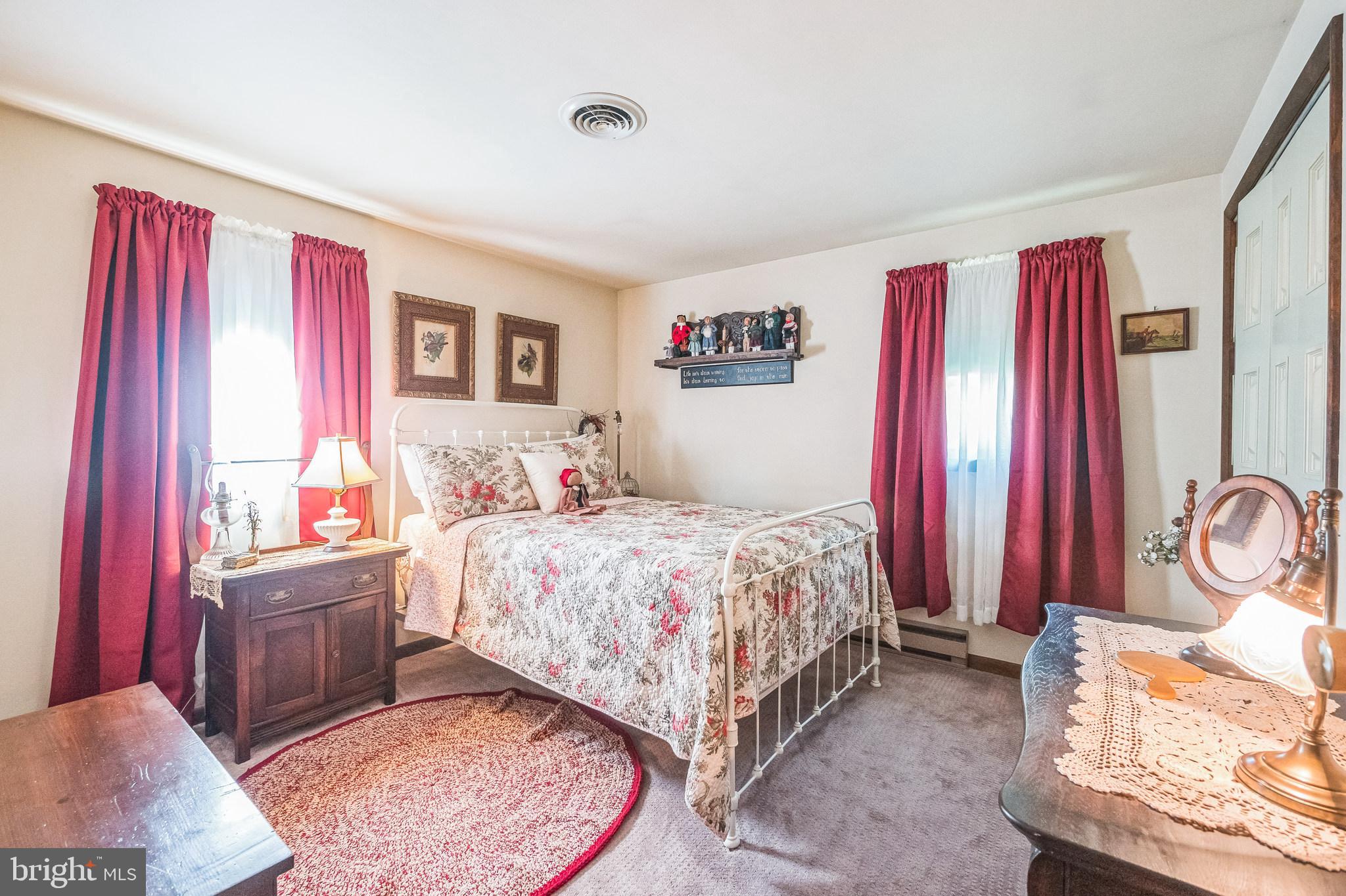 18605 Horseshoe Bend Road Sharpsburg, MD 21782 - Photo 21 of 46 Bedroom