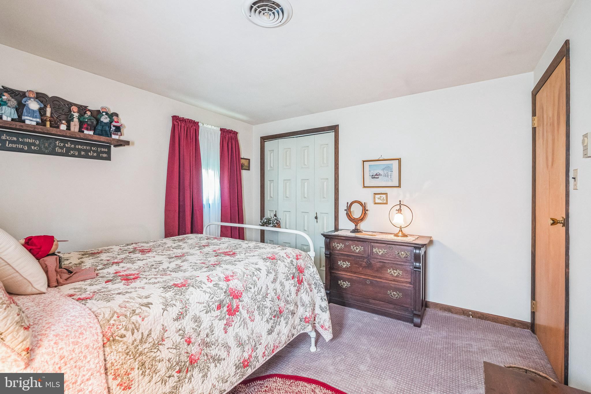 18605 Horseshoe Bend Road Sharpsburg, MD 21782 - Photo 22 of 46 Bedroom