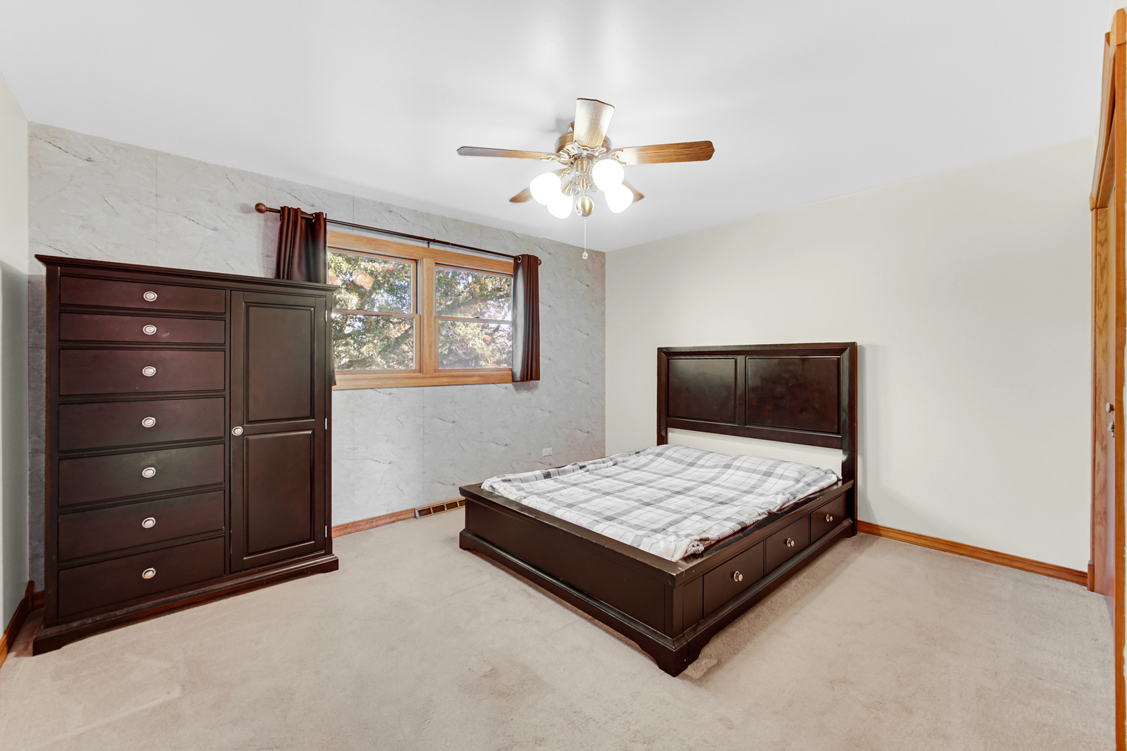 507 North Rumple Lane Addison, IL 60101 - Photo 15 of 27 Gallery Image 15