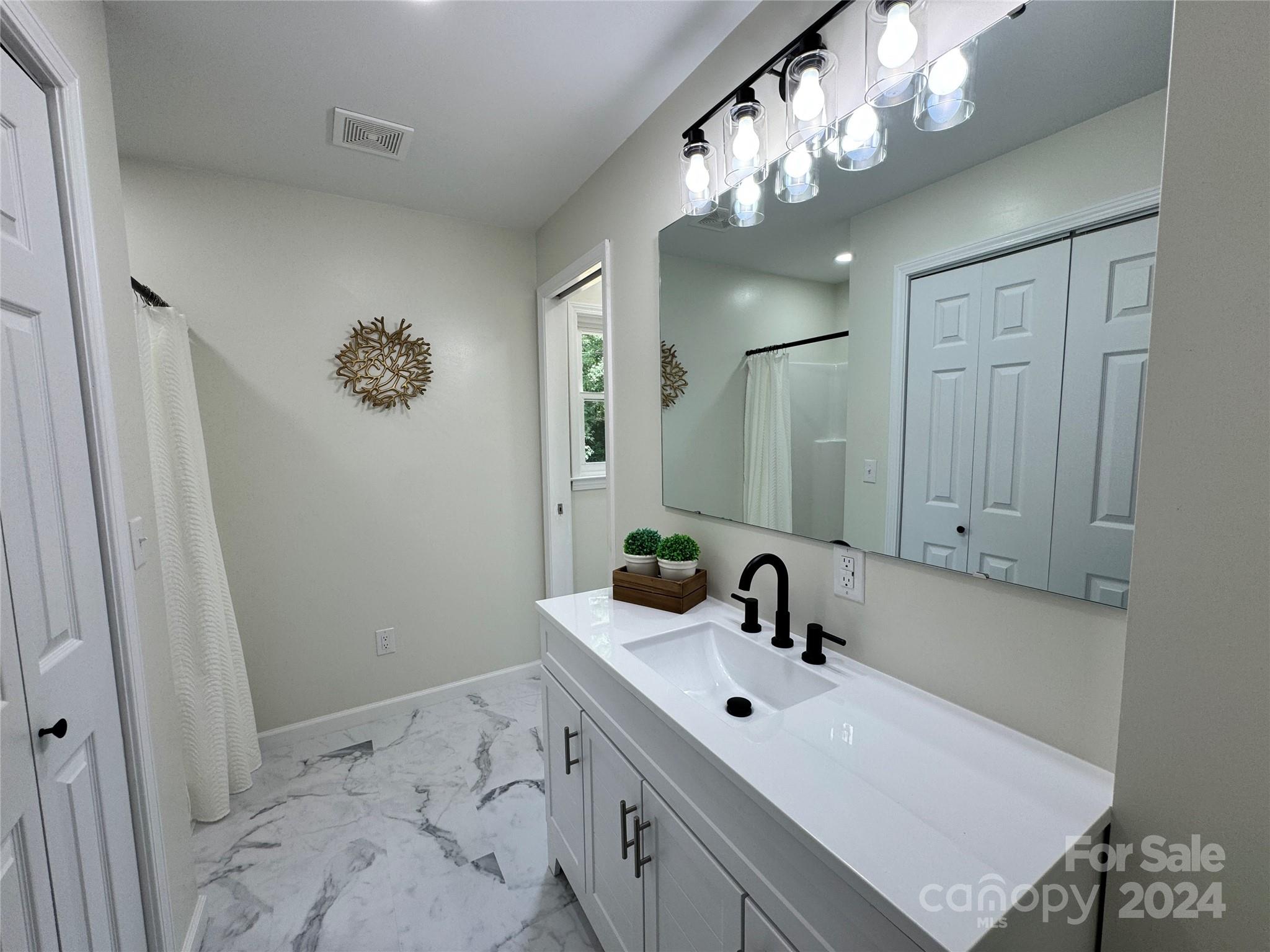 1002 Rock House Road Marion, NC 28752 - Photo 16 of 25 Gallery Image 16