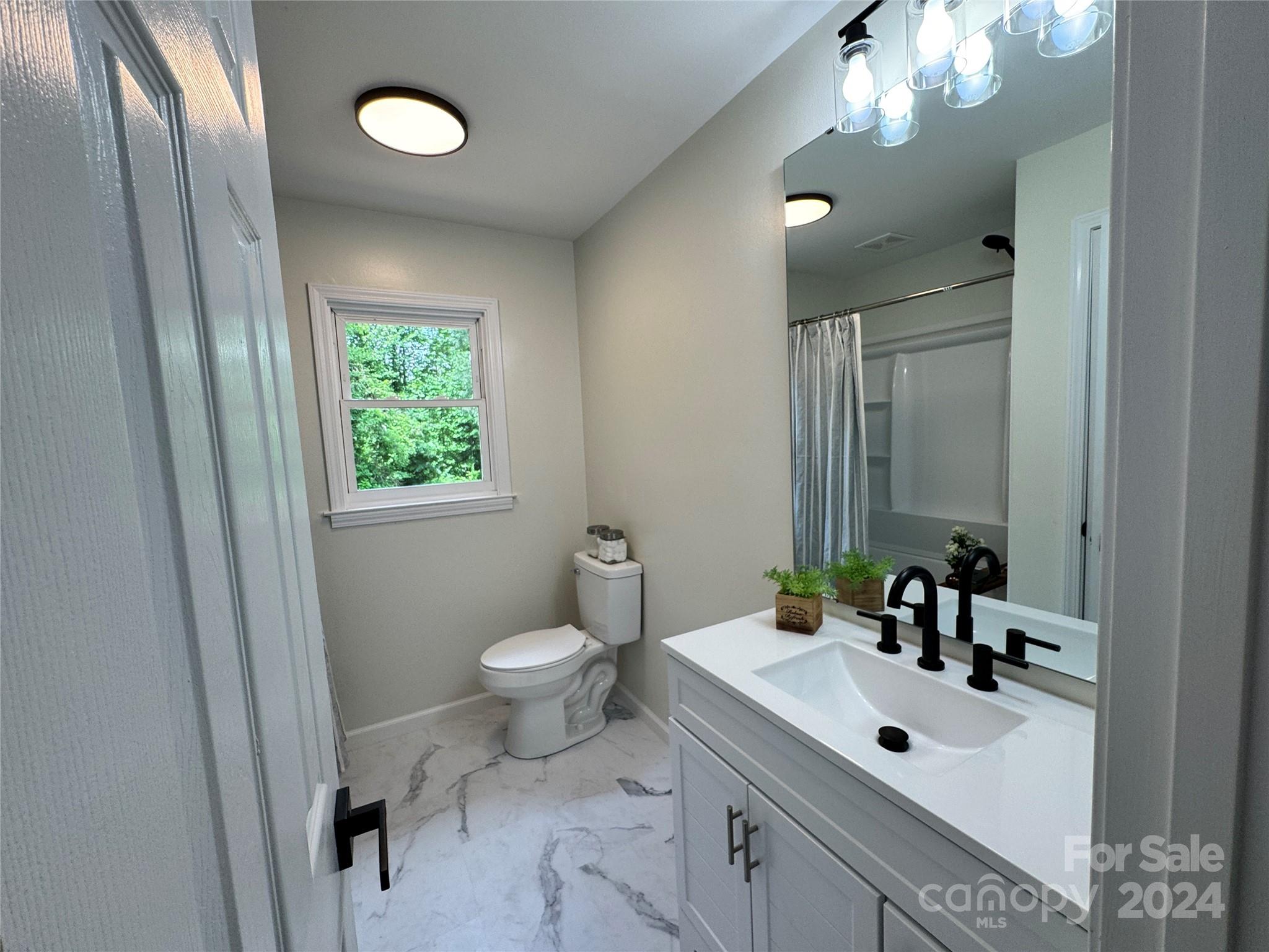 1002 Rock House Road Marion, NC 28752 - Photo 20 of 25 Gallery Image 20