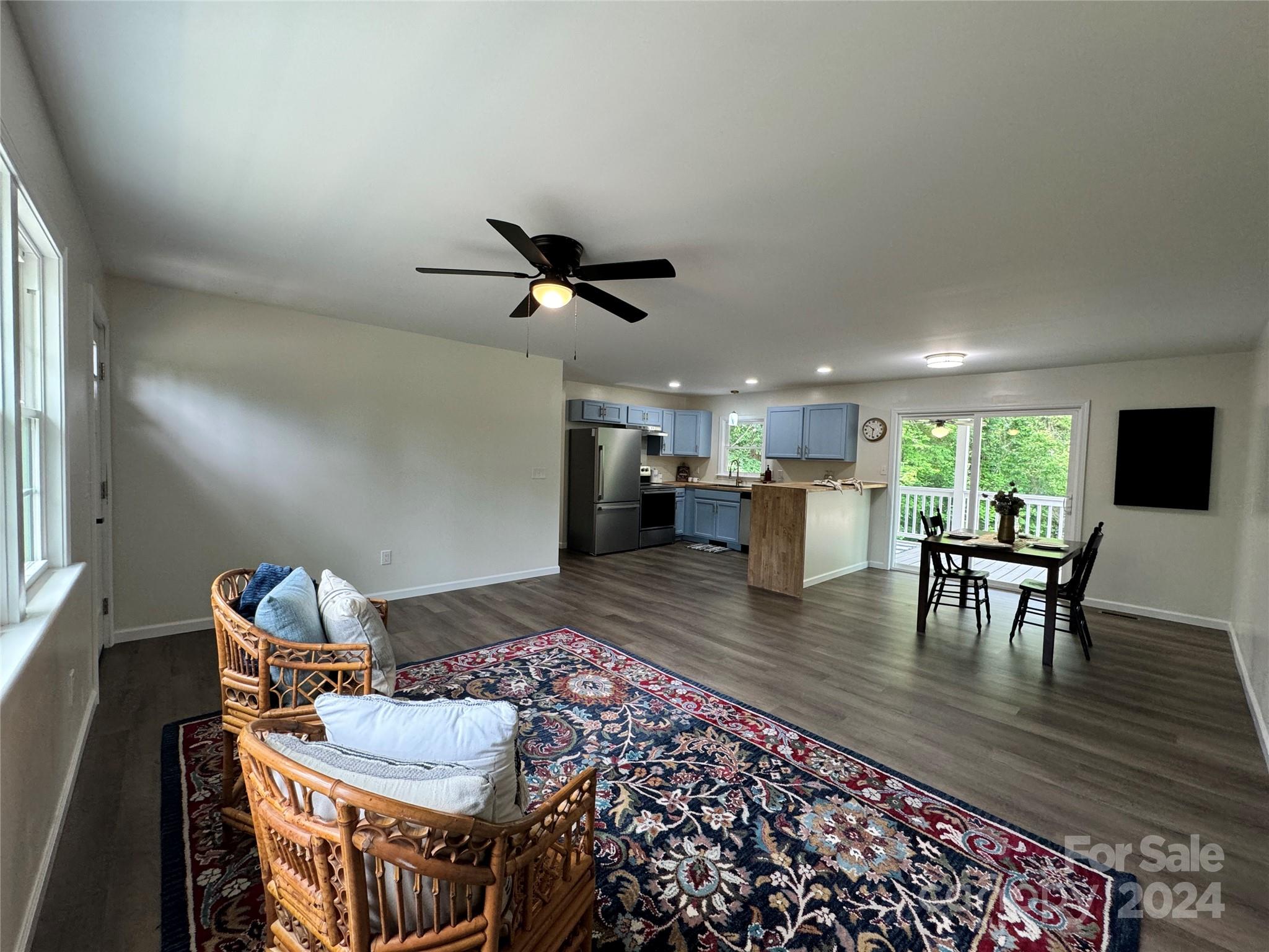 1002 Rock House Road Marion, NC 28752 - Photo 4 of 25 Gallery Image 4