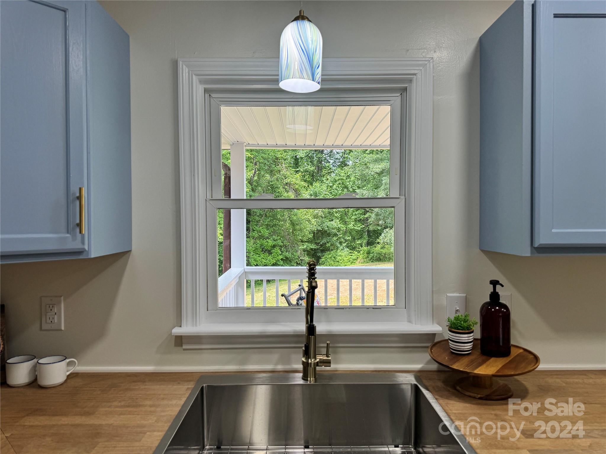 1002 Rock House Road Marion, NC 28752 - Photo 8 of 25 Gallery Image 8