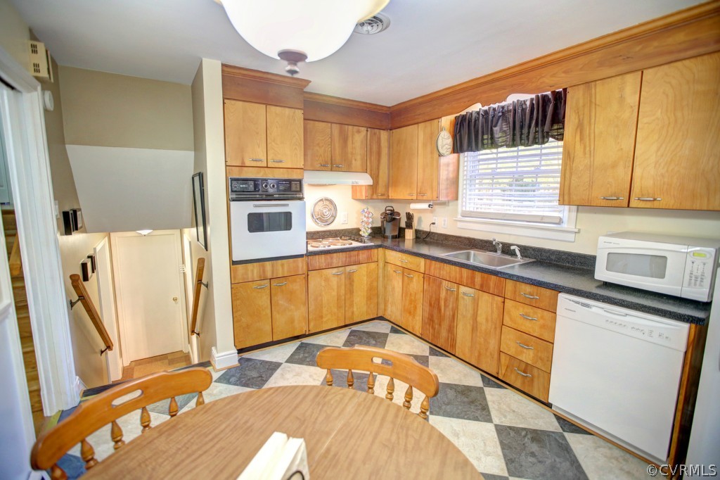 9307 Ridgefield Road Henrico, VA 23229 - Photo 8 of 22 Gallery Image 8