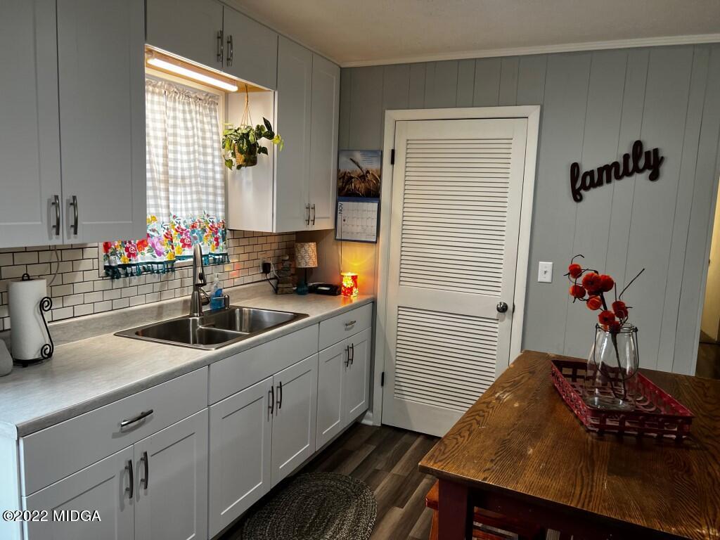 398 Old Benton Road Juliette, GA 31046 - Photo 12 of 31 a kitchen with sink and window