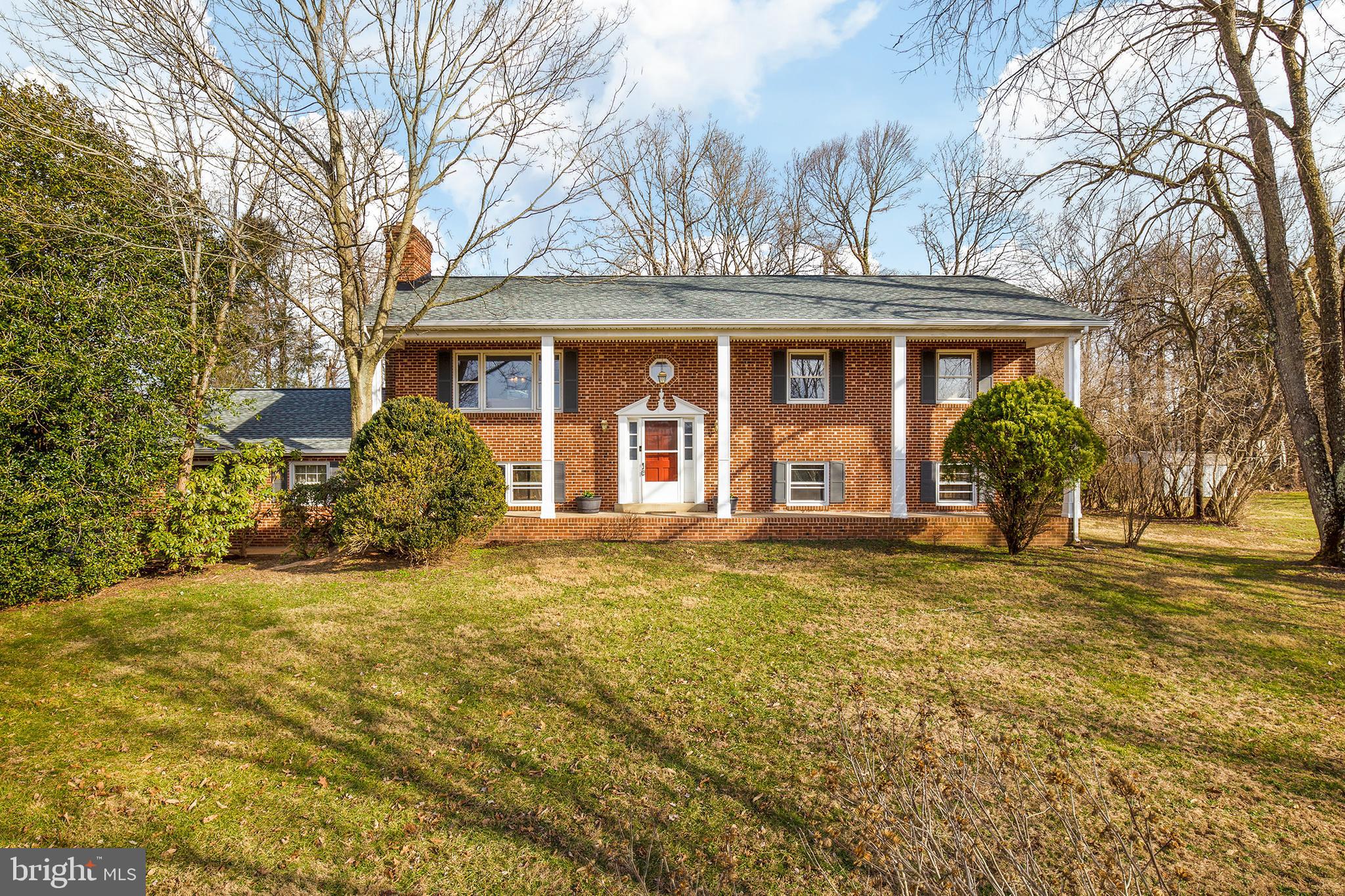 14591 Lightner Road Haymarket, VA 20169 - Photo 2 of 46 Gallery Image 2