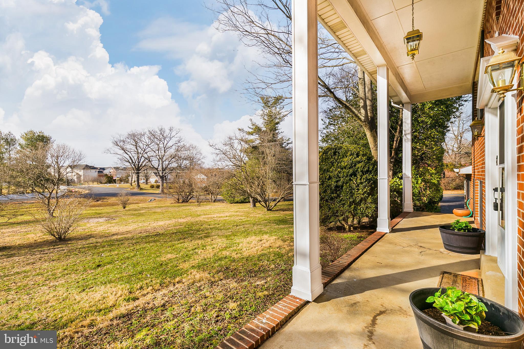 14591 Lightner Road Haymarket, VA 20169 - Photo 3 of 46 Gallery Image 3