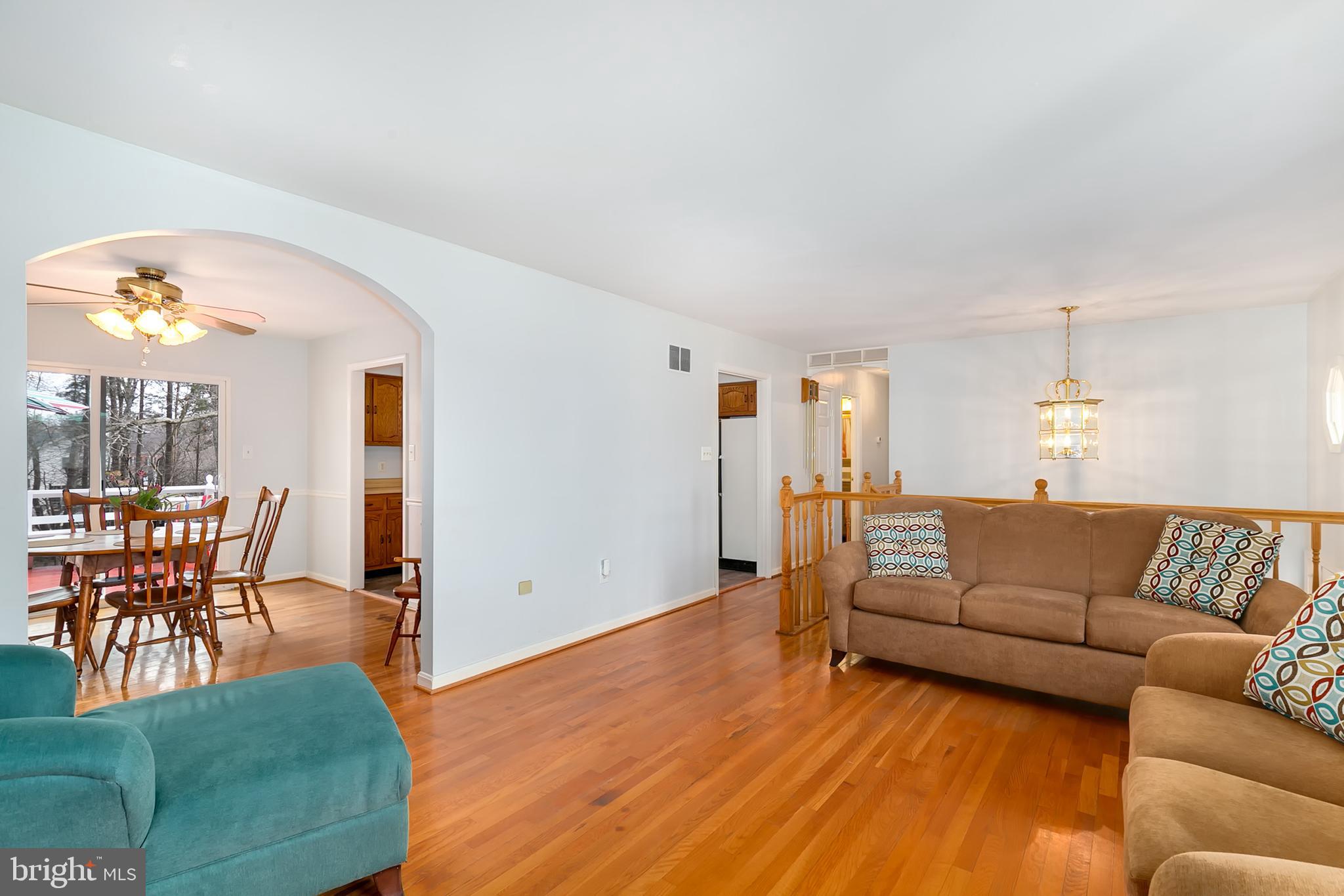 14591 Lightner Road Haymarket, VA 20169 - Photo 8 of 46 Gallery Image 8