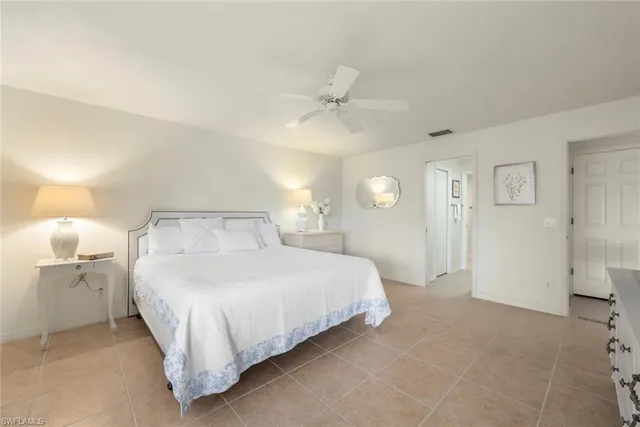 $285,000 | 780 Waterford Drive, Unit 302, Naples, FL 34113
