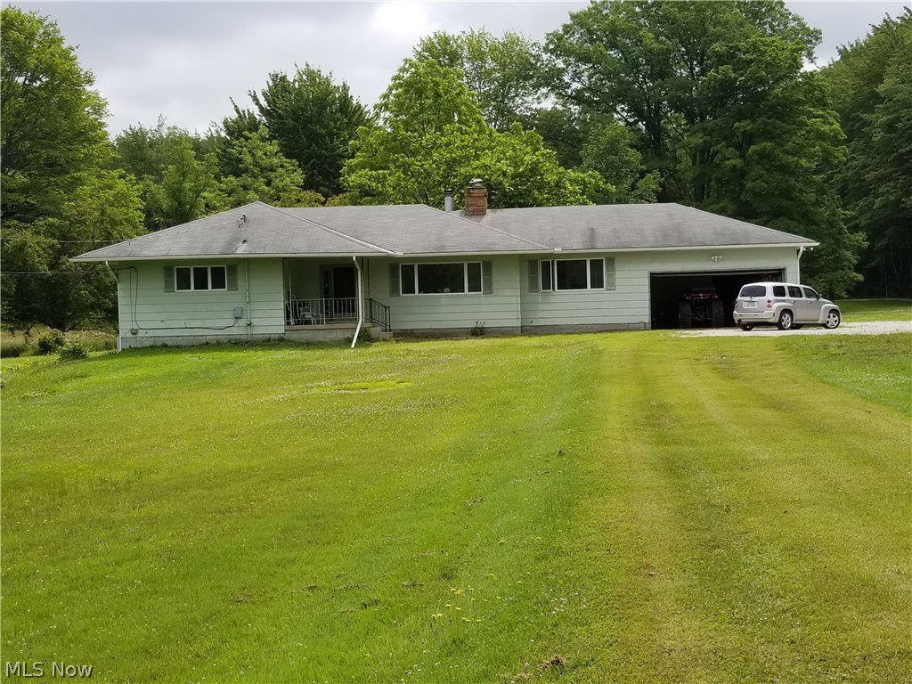 8508 Center Road Ashtabula, OH 44004 - Photo 2 of 20