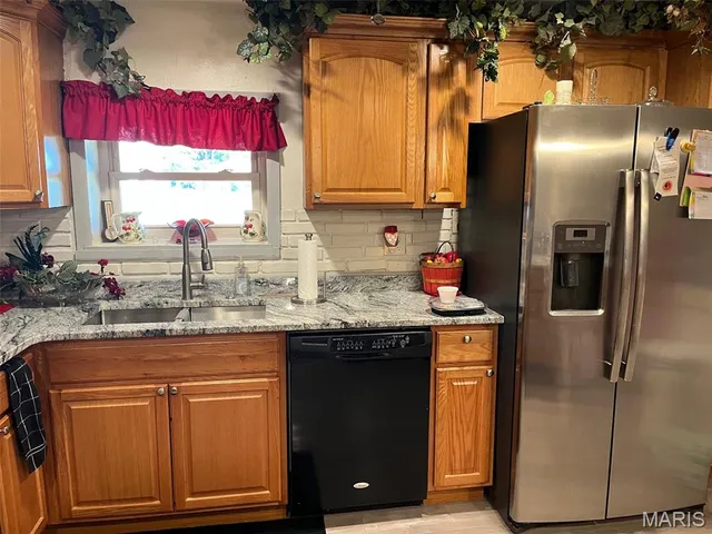 $325,000 | 1507 Hwy Oo, Fredericktown, MO 63645