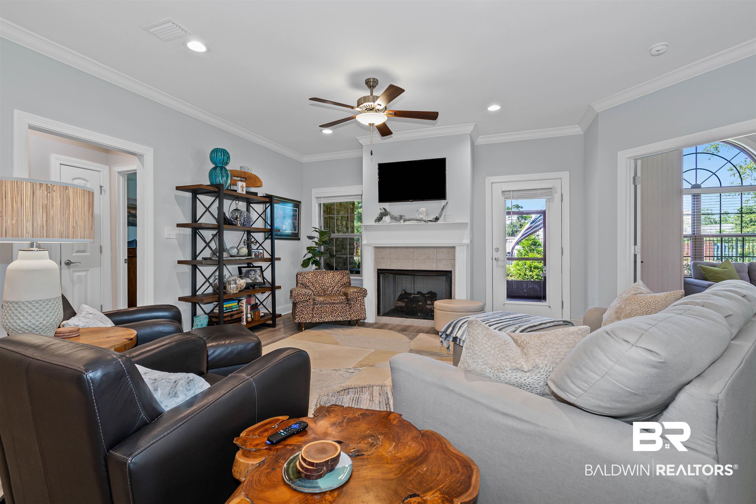204 Holmes Avenue, Unit 204 Foley, AL 36535 - Photo 5 of 28