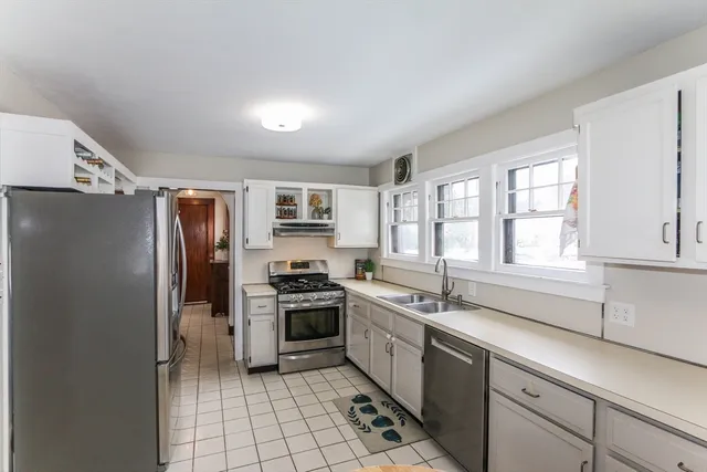 $489,900 | 115 Wenonah Road, Longmeadow, MA 01106