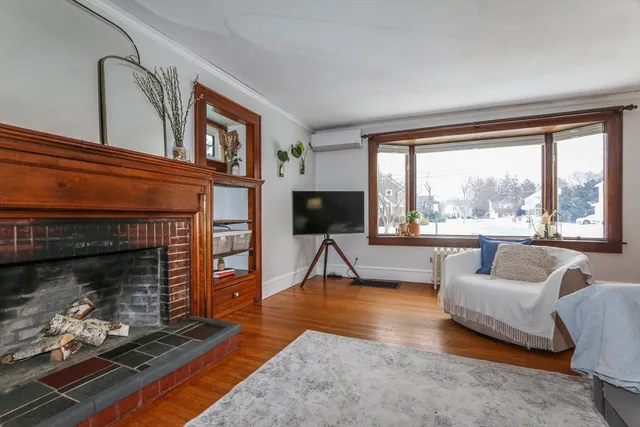 $489,900 | 115 Wenonah Road, Longmeadow, MA 01106