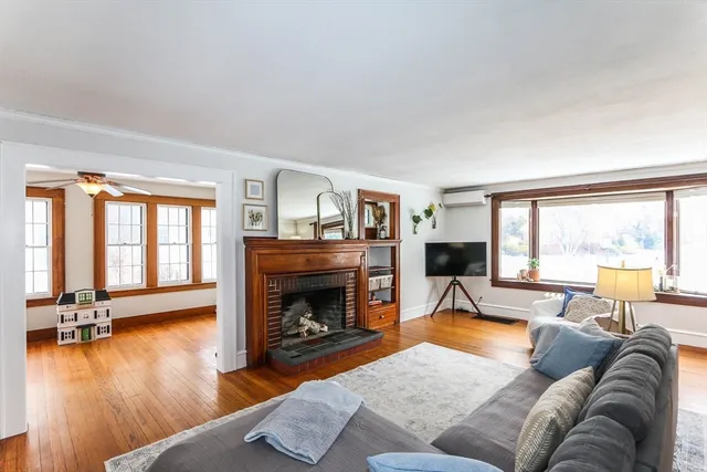 $489,900 | 115 Wenonah Road, Longmeadow, MA 01106