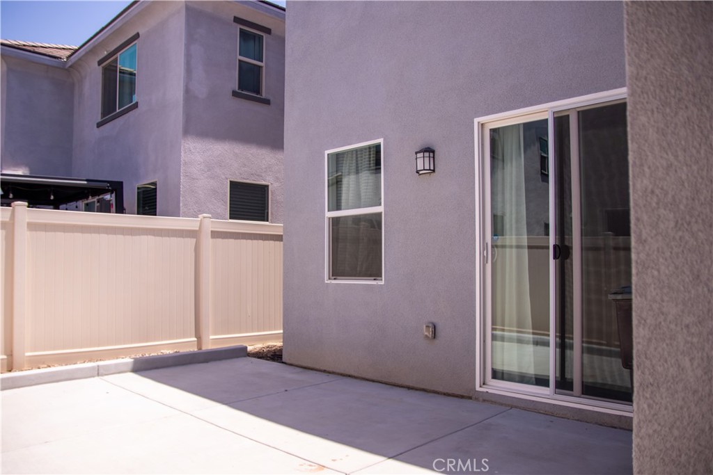 1766 Park Place Riverside, CA 92501 - Photo 35 of 37