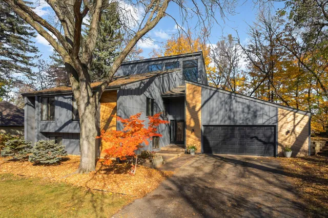 $799,900 | 830 Brockton Lane North, Plymouth, MN 55447