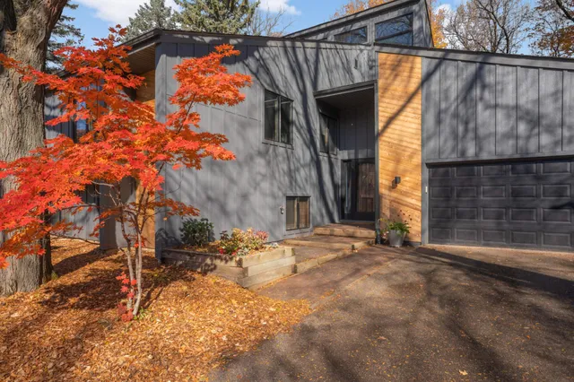 $799,900 | 830 Brockton Lane North, Plymouth, MN 55447