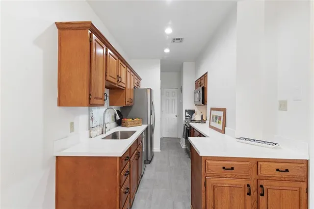 $1,800 | 2205 Audubon Trace, Unit 2205, Jefferson, LA 70121