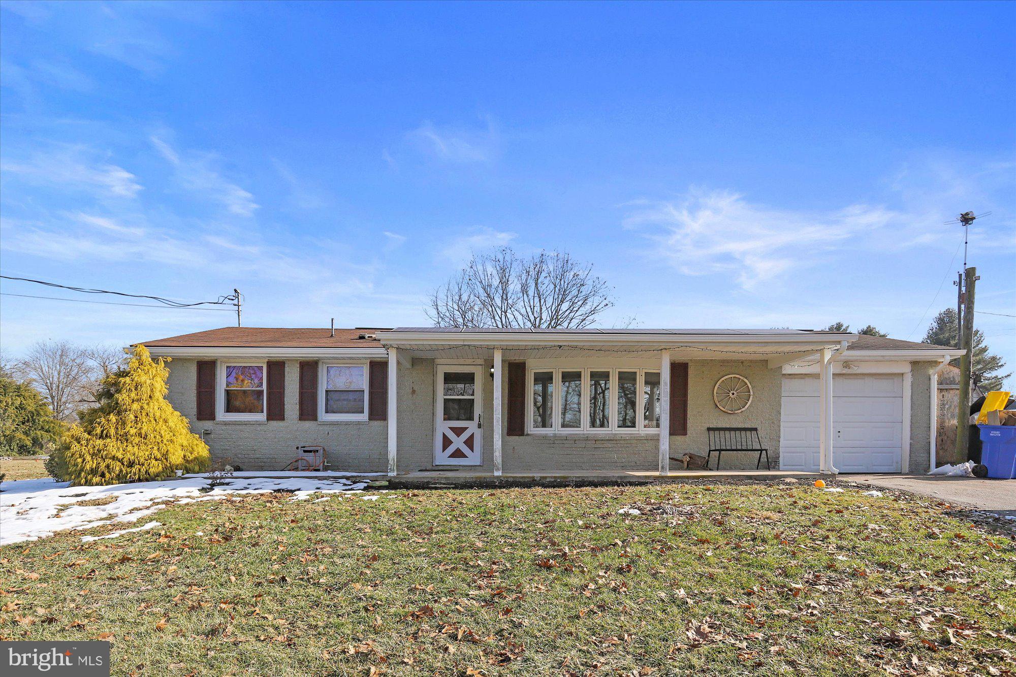 925 Bowers Bridge Road Manchester, PA 17345 - Photo 4 of 33 Gallery Image 4
