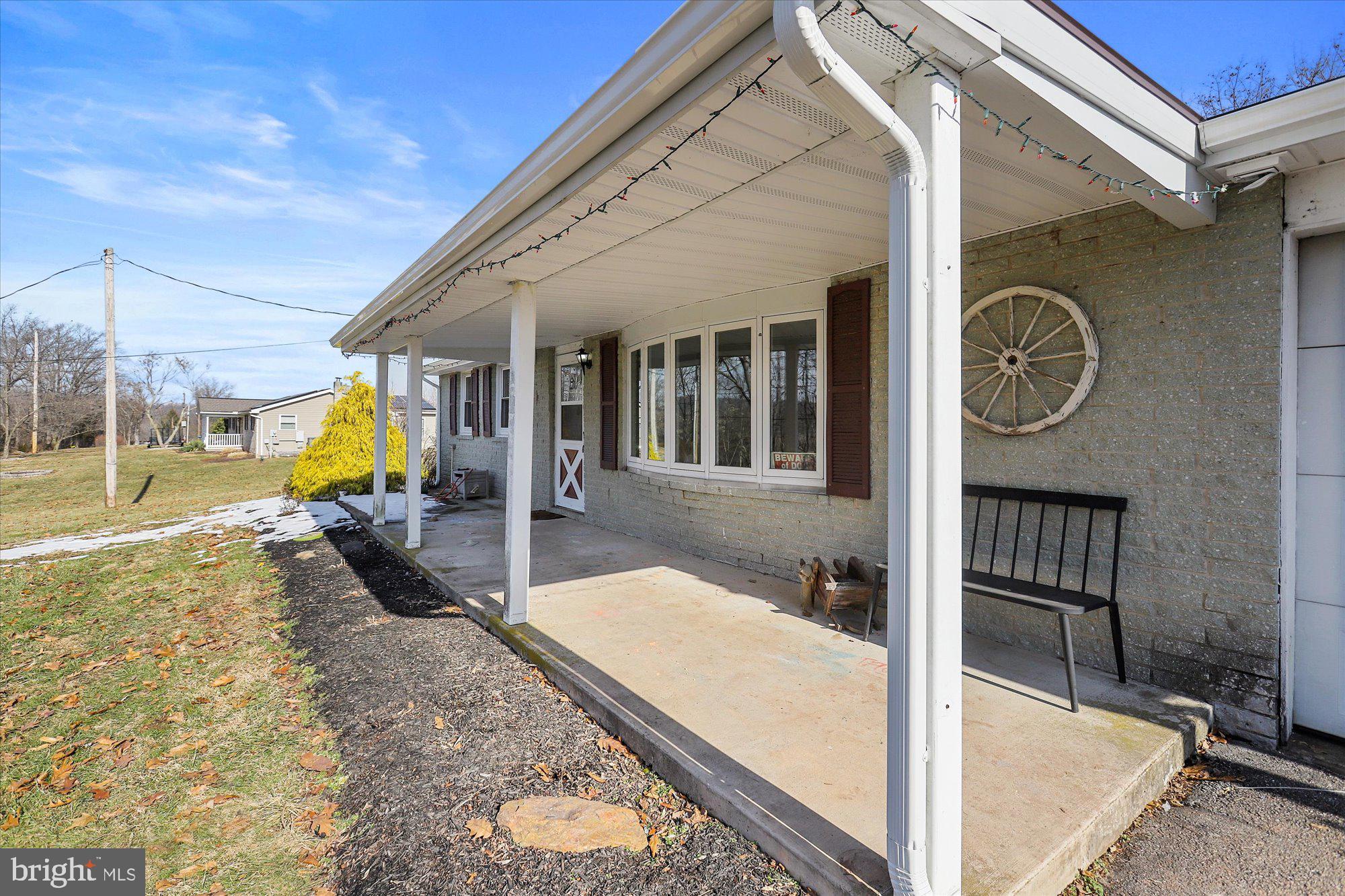 925 Bowers Bridge Road Manchester, PA 17345 - Photo 5 of 33 Gallery Image 5