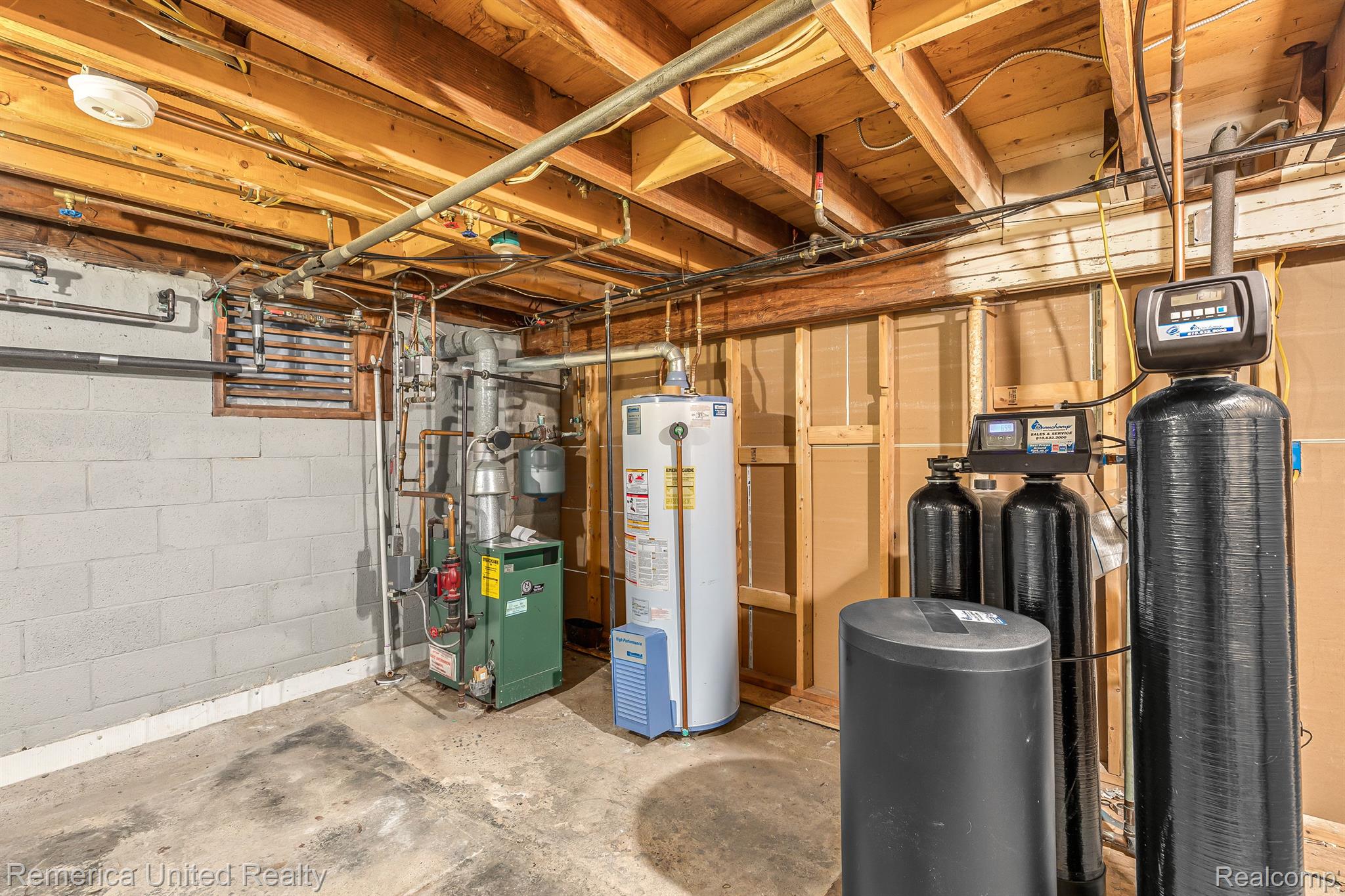 10413 Oakhill Road Holly, MI 48442 - Photo 24 of 39 NATURAL GAS BASEBOARD HEATING SYSTEM