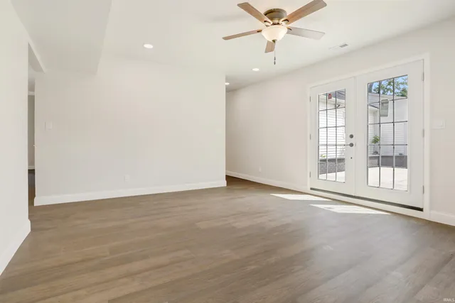 $225,000 | 615 Washington Street, Rockport, IN 47635