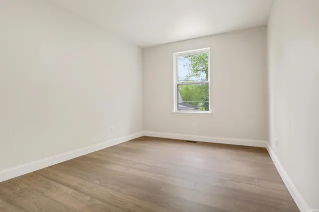 $225,000 | 615 Washington Street, Rockport, IN 47635