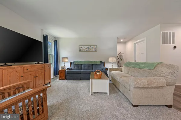 $440,000 | 401 Alezach Drive, Dover, DE 19901