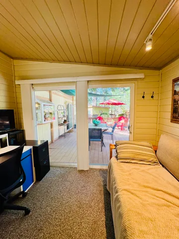 $115,000 | 25995 Hwy 243 Idyllwild Ca, Unit 17, Idyllwild, CA 92549