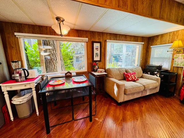 $115,000 | 25995 Hwy 243 Idyllwild Ca, Unit 17, Idyllwild, CA 92549