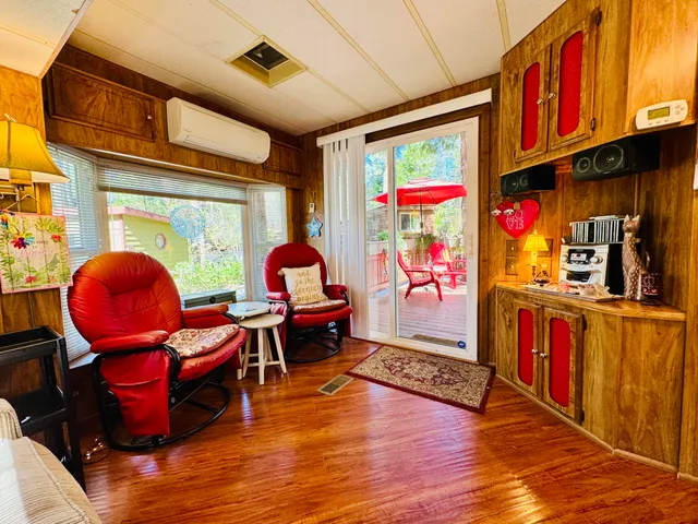 $115,000 | 25995 Hwy 243 Idyllwild Ca, Unit 17, Idyllwild, CA 92549