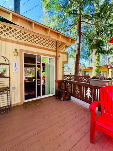 $115,000 | 25995 Hwy 243 Idyllwild Ca, Unit 17, Idyllwild, CA 92549