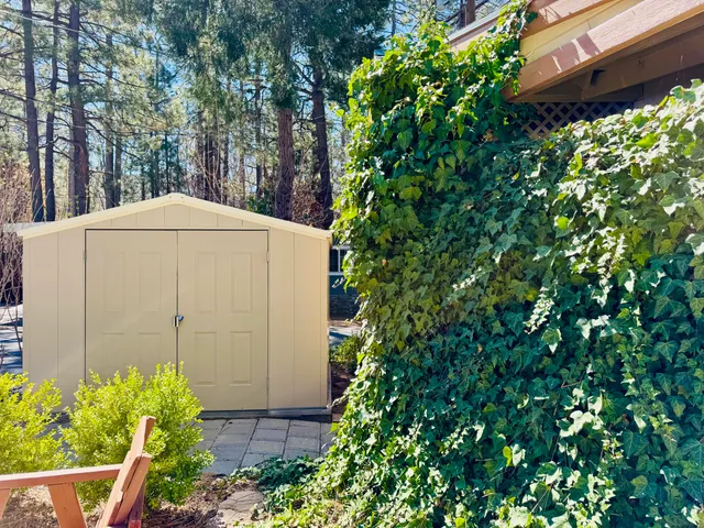 $115,000 | 25995 Hwy 243 Idyllwild Ca, Unit 17, Idyllwild, CA 92549