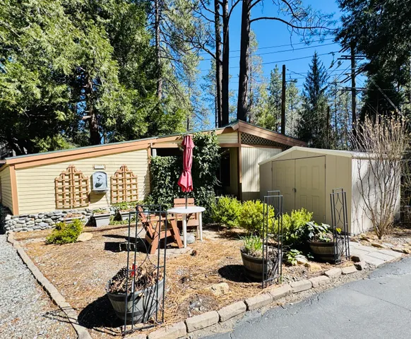 $115,000 | 25995 Hwy 243 Idyllwild Ca, Unit 17, Idyllwild, CA 92549