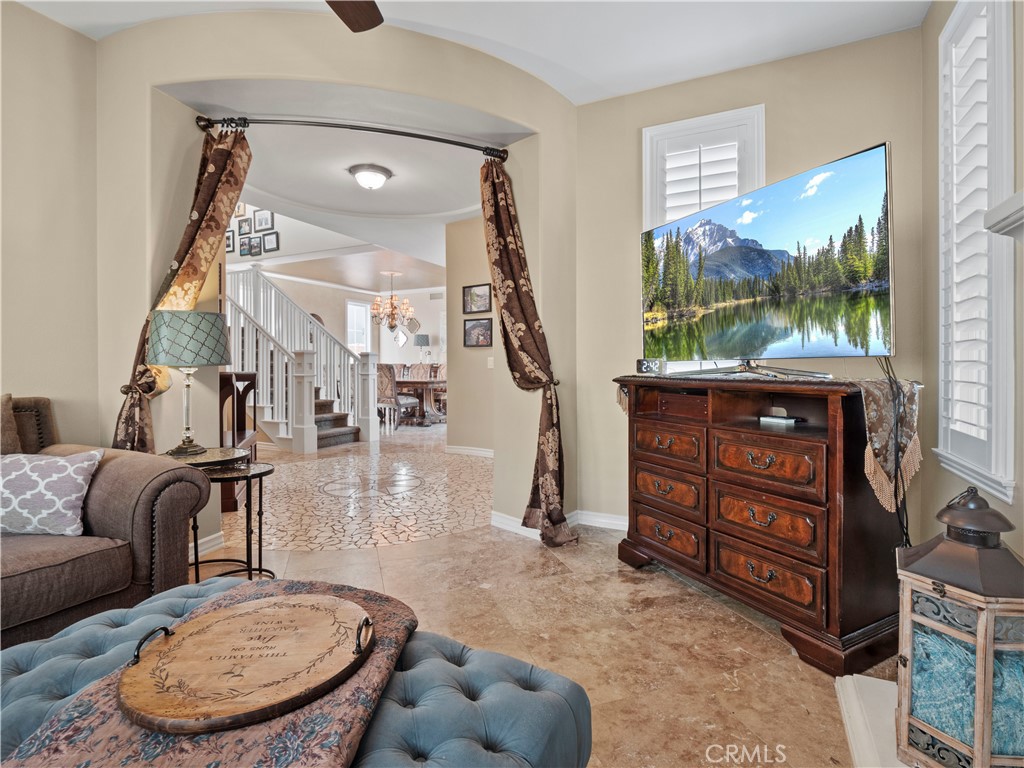 26913 Pinehurst Drive Valencia, CA 91355 - Photo 11 of 63