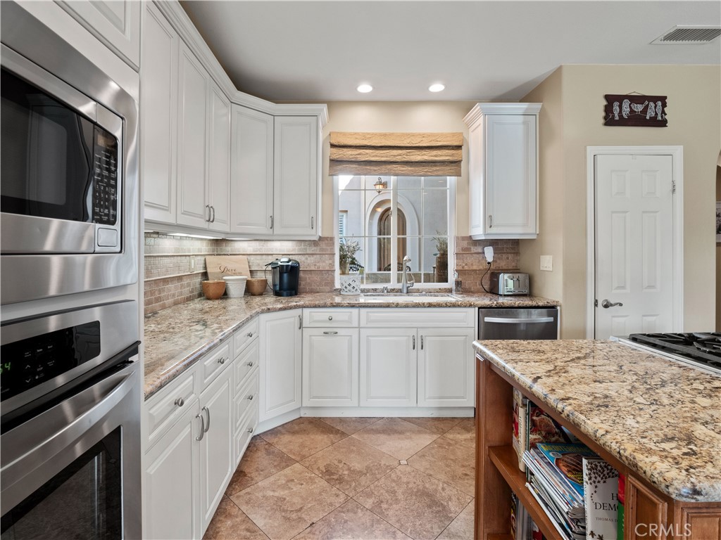 26913 Pinehurst Drive Valencia, CA 91355 - Photo 19 of 63