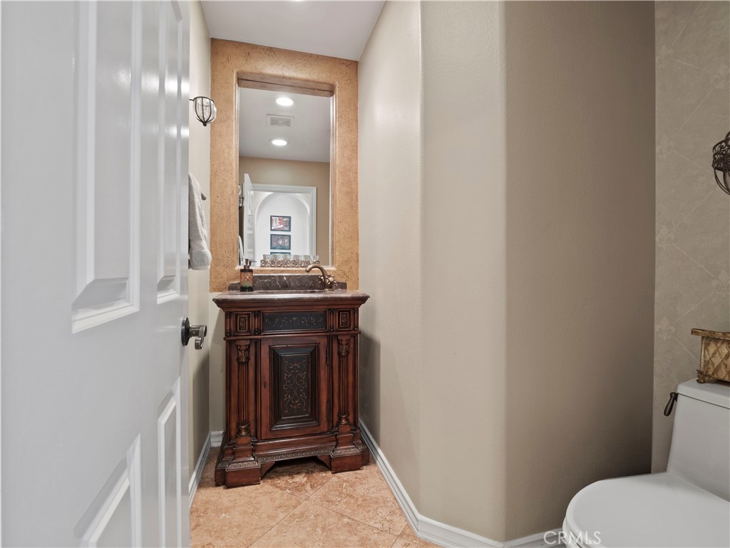 26913 Pinehurst Drive Valencia, CA 91355 - Photo 24 of 63