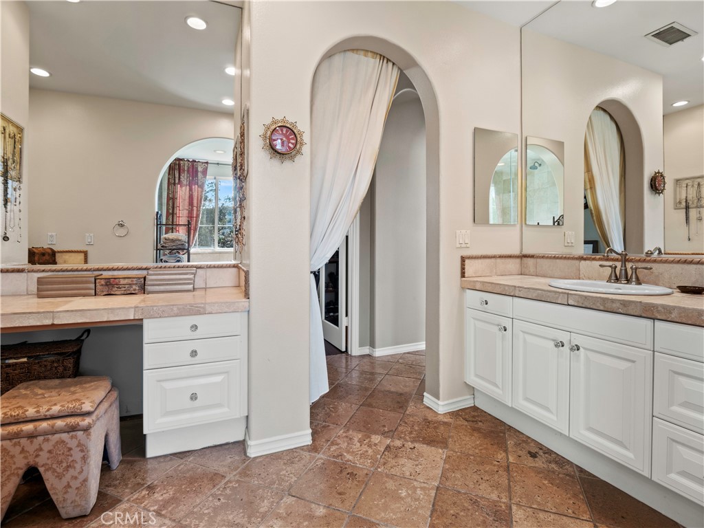 26913 Pinehurst Drive Valencia, CA 91355 - Photo 36 of 63