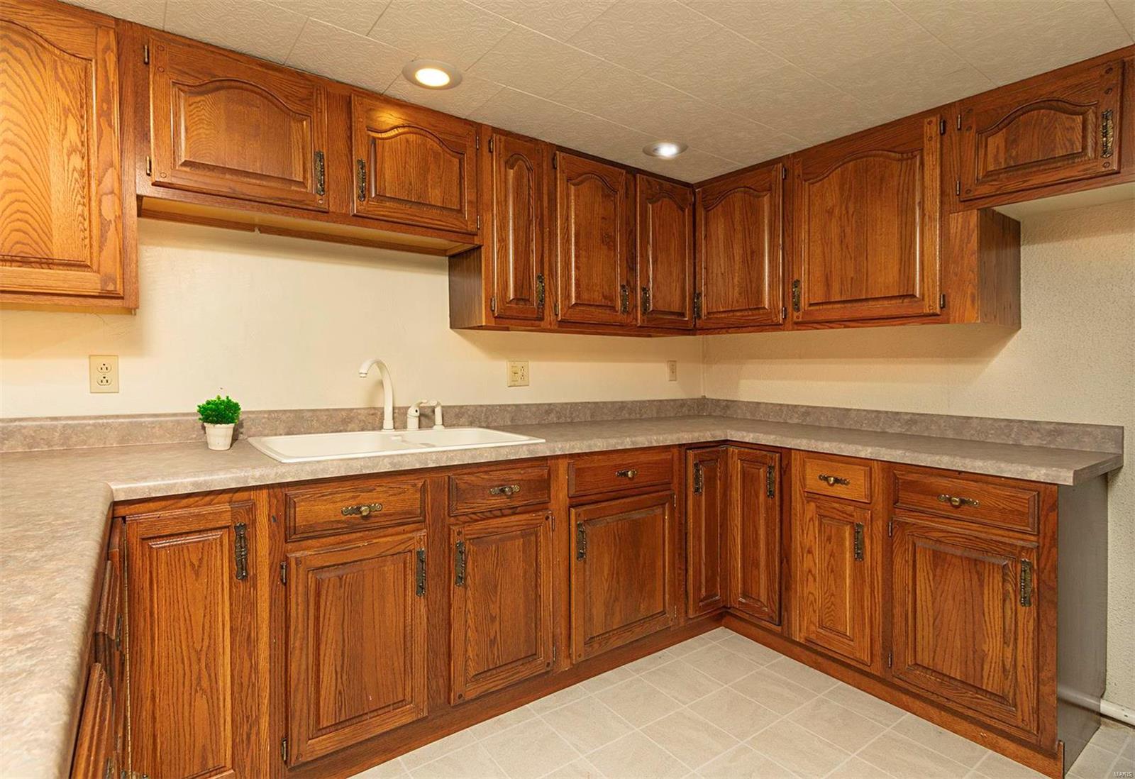 102 South Beckemeyer Road Bartelso, IL 62218 - Photo 20 of 56 Gallery Image 20