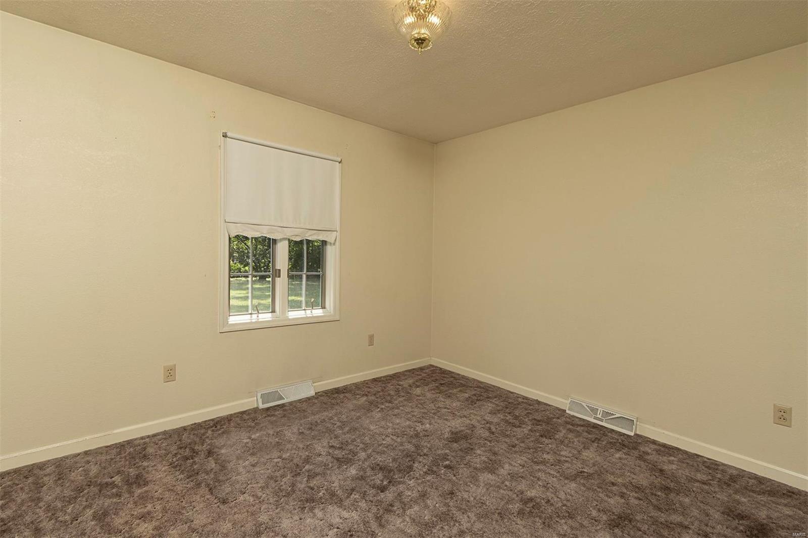 102 South Beckemeyer Road Bartelso, IL 62218 - Photo 28 of 56 Gallery Image 28